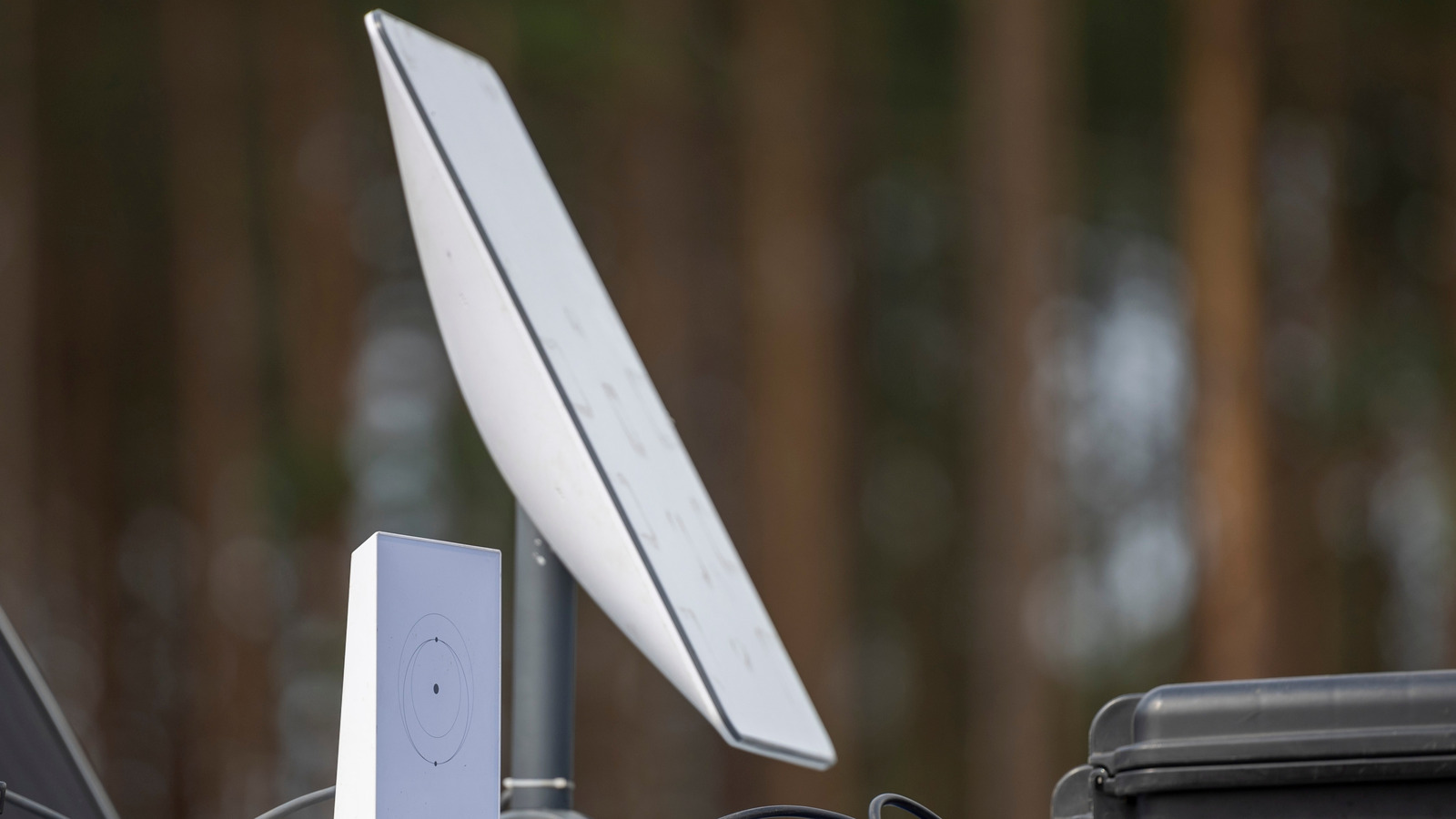 Starlink Phases Out Gen 1 Routers, Offers Free Upgrade to Users